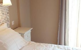 Cactus Mini Suites